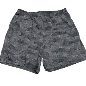 Columbia Men's PFG Swim Trunks | Fish Camo | Size Small 6" Inseam